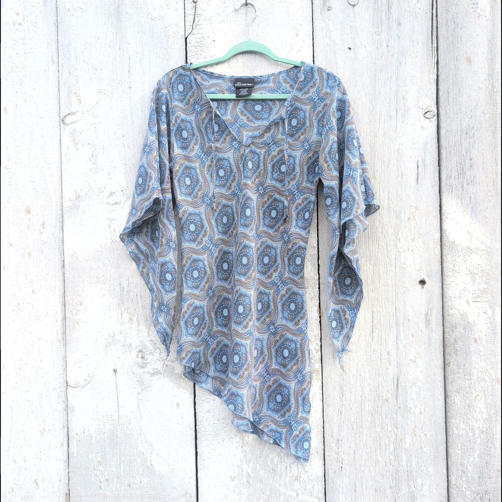 Vintage No Boundaries  Y2K Fairy Goblin Asymmetrical Top Junior Large